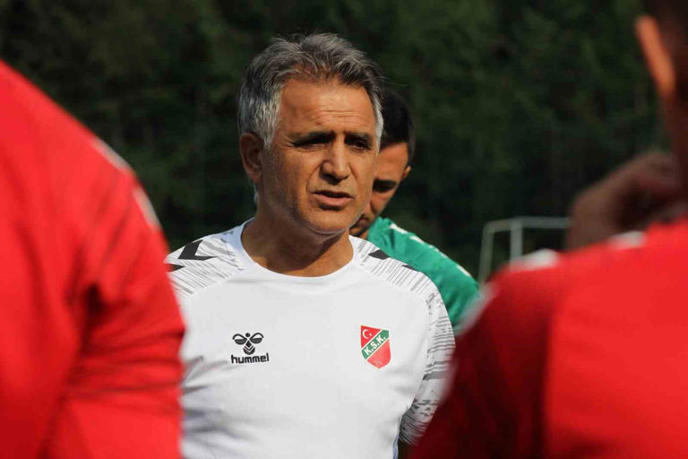 Karşıyaka’da kadro telaşı!