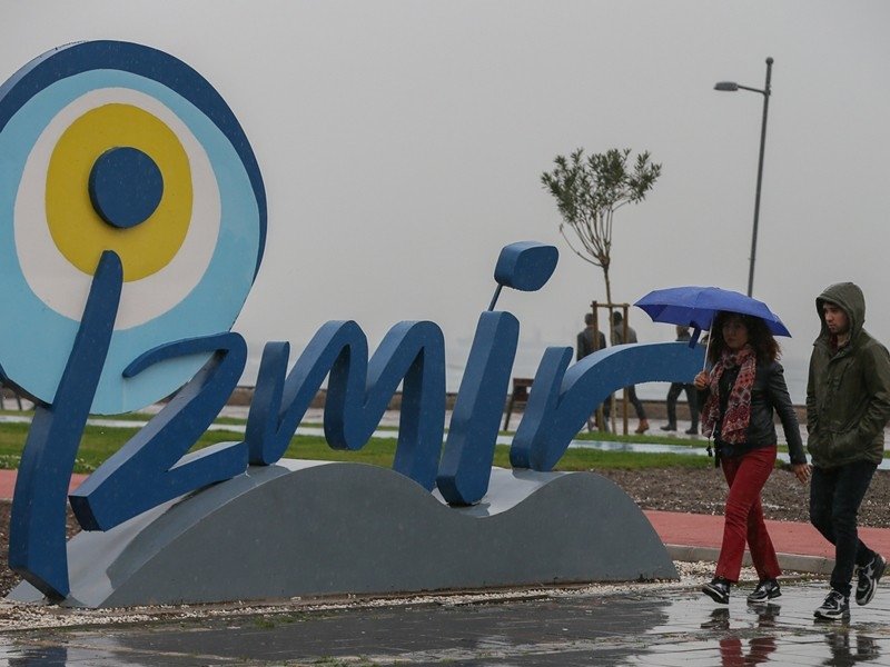 Izmir De Hava Bugun Nasil Kuvvetli Yagis Uyarisi Iste 5 Gunluk Hava Durumu Tahmini Izmir Haberleri