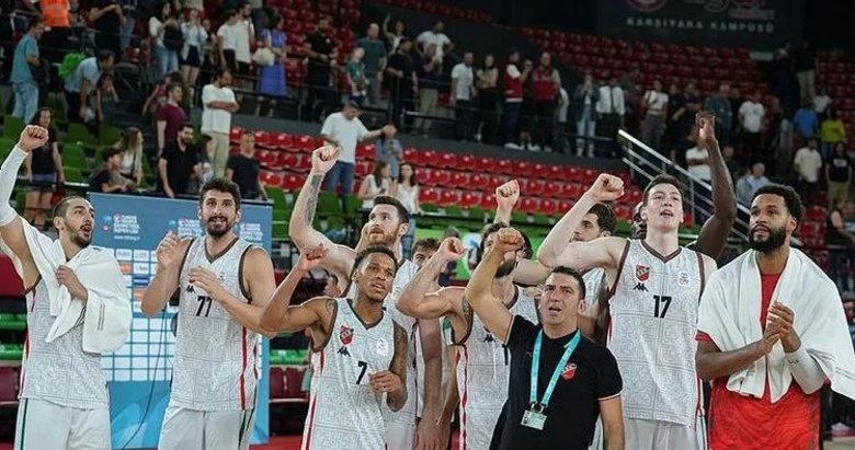 Karşıyaka, Merkezefendi Basket’i rahat geçti