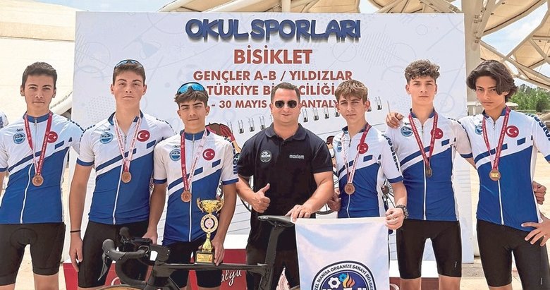 Manisa Mostem’den bisiklette büyük başarı