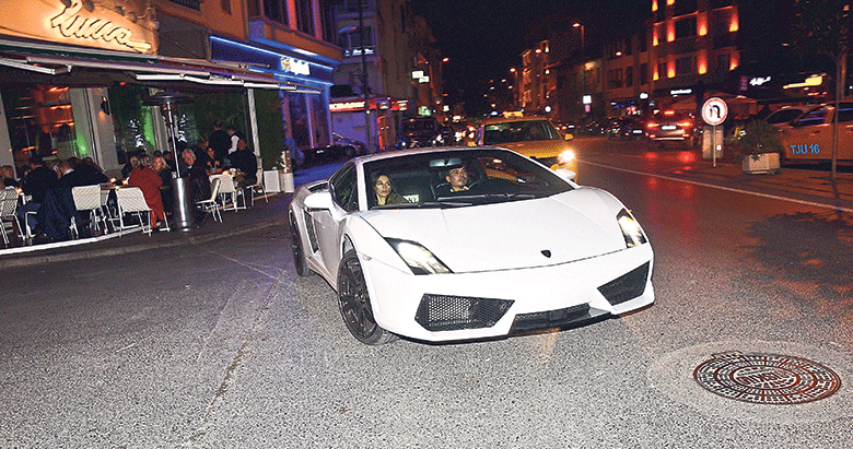 Emre Kınay kaçamadı