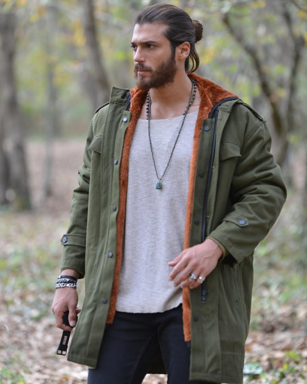 Erkenci Kuş�un yıldızı Can Yaman�ın eski halini görenler tanıyamadı