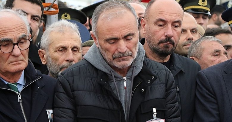 Acılı şehit babasından Başkan Erdoğan’a: ‘Cumhurbaşkanımızın ayaklarına taş değmesin’