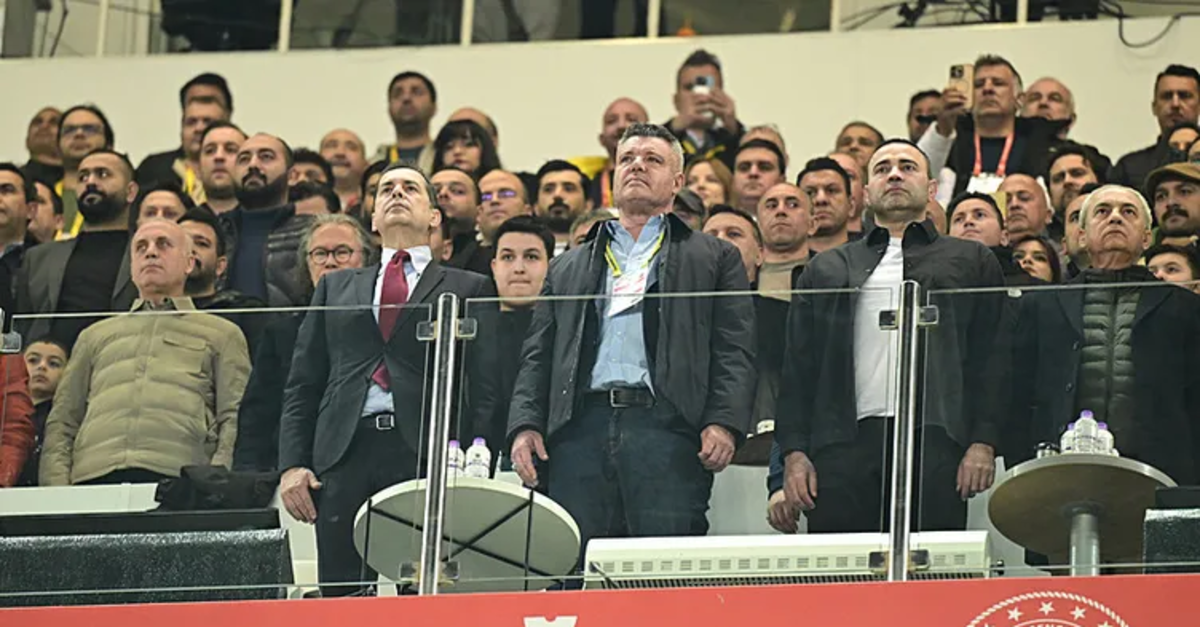 Fenerbahçe’de Sadettin Saran’dan açıklama!