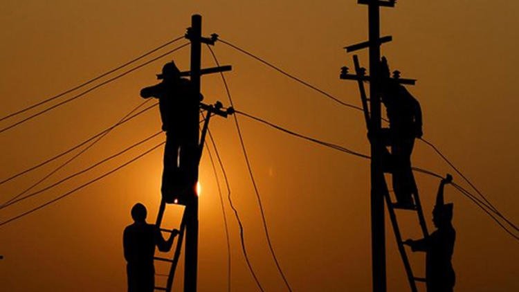 İzmir’de 19 ilçede elektrik kesintisi! İzmir’de elektrikler ne zaman gelecek? 29 Kasım Cuma İzmir’de elektrik kesintileri