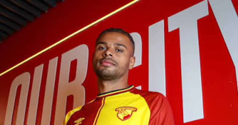 Yeni transfer Tino Anjorin sınıfta kaldı