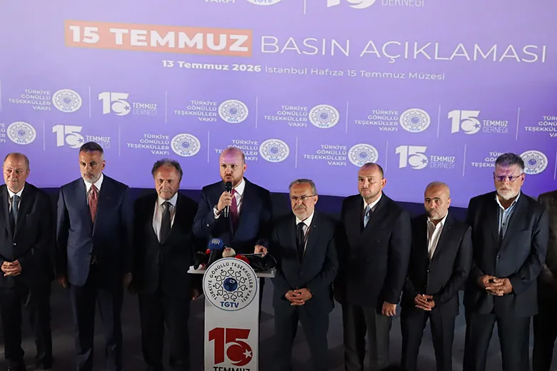 bilal-erdogandan-15-temmuz-mesaji-milletimiz-tarihin-en-karanlik-ihanetlerinden-birine-karsi-durdu-1783958544932.jpeg