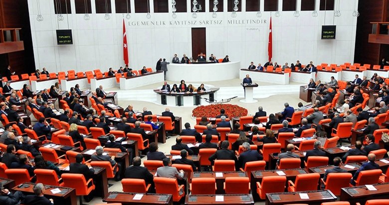 AK Parti İzmir için 205 başvuru