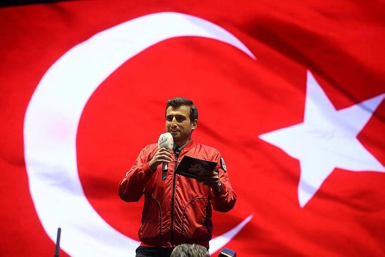 Süpersonik Kızılelma geliyor! Selçuk Bayraktar yeni müjdeyi duyurdu