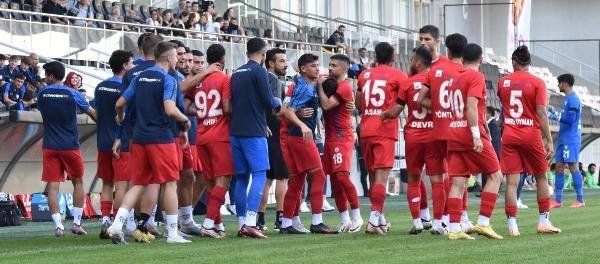 Altınordu evinde dört köşe! Kırklarelispor’u 4-0 mağlup ettiler