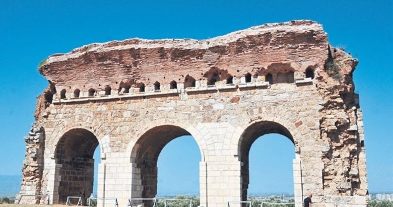 Aydın’daki Tralleis kazılarına sponsor desteği