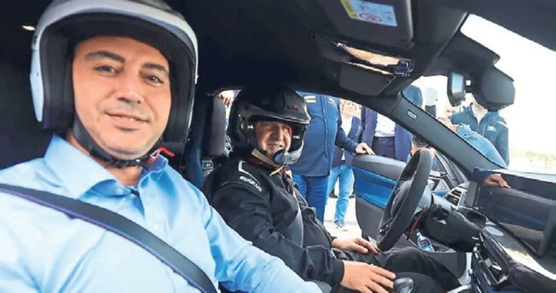 Bakan Bak sürüş yaptı