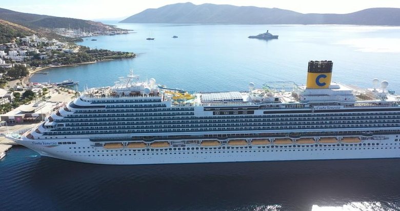 101 sefer 100 bin yolcuyla sezonu kapattı