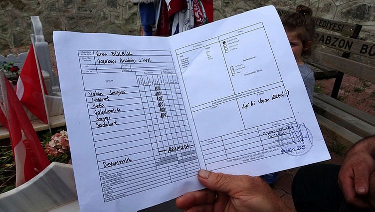 Şehit Eren Bülbül anısına hüzünlü karne