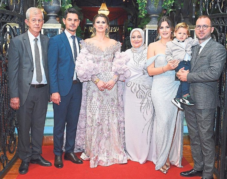 Çamdibi’nin iki önemli ailesini buluşturan nişan