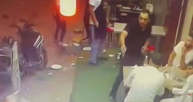 İzmir’de çorbacıdaki cinayet anı kamerada