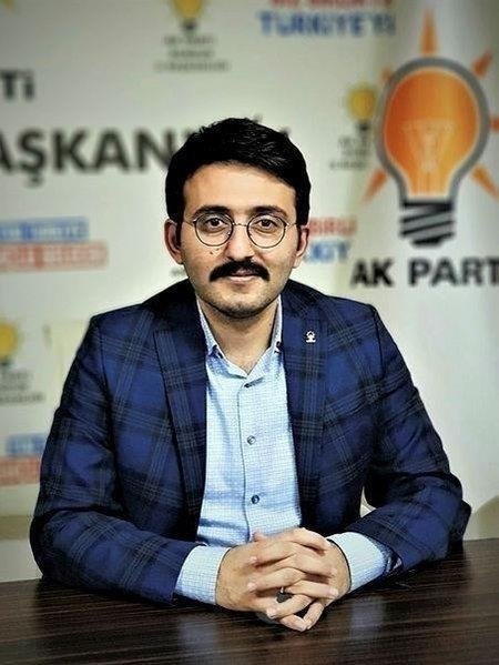 CHP’li başkanlarda çift maaş furyası