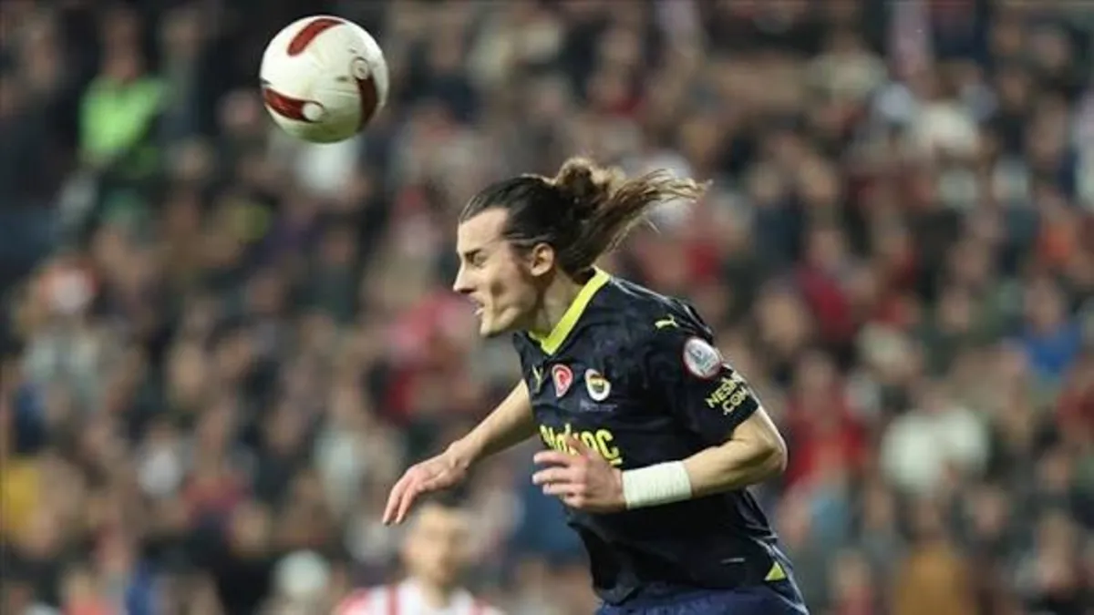 Fenerbahçe'den ayrıldı: Çağlar Söyüncü'nün yeni adresi belli oldu