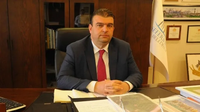 seferihisar-belediyesi-sorusturmasinda-yeni-gelisme-belediye-baskani-ismail-yetiskin-dahil-20-supheli-adliyede-1782710634102.jpeg