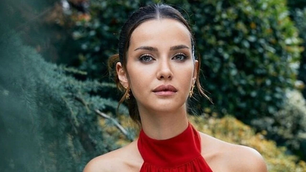 Boşanmanın ardından dikkat çeken paylaşım! İrem Helvacıoğlu’nun annesi olay oldu