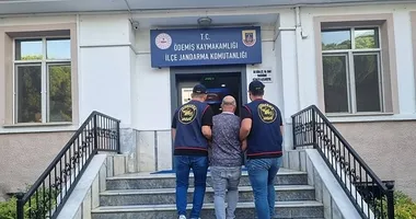 İzmir’de 8 yıl hapisle aranıyordu! O şahıs JASAT’tan kaçamadı