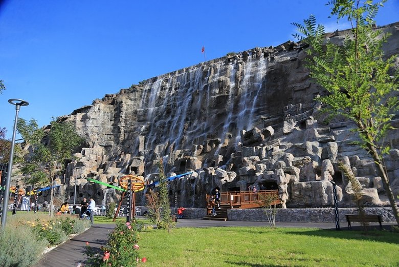 Denizli’de yeni açılan seyir tepesine büyük ilgi