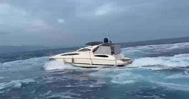 Muğla Marmaris açıklarında 39 düzensiz göçmen yakalandı!