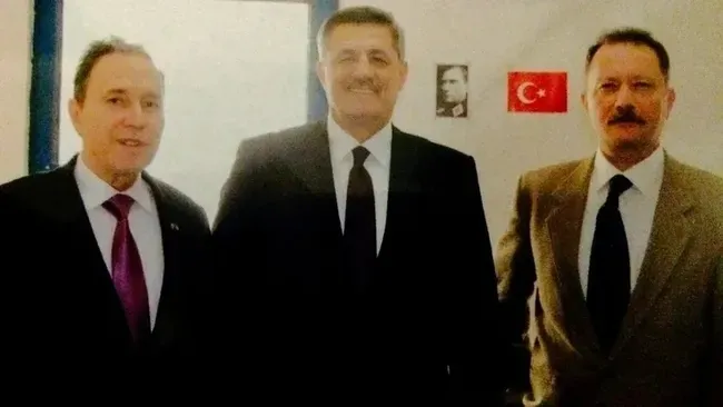 kasif-kozinoglunun-olumunde-dikkat-ceken-detay-kurtlar-vadisi-sahneleri-sorusturmada-1789317801526.png