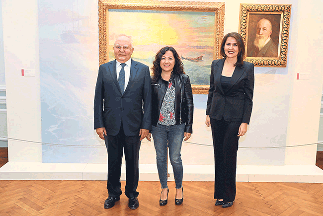 Sokağa çıktılar gördüklerini resmettiler