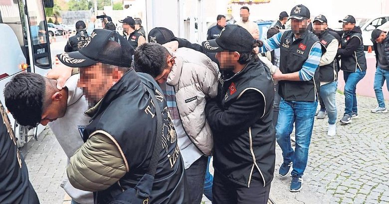 İzmir’de 82 kişiye Nevruz gözaltısı