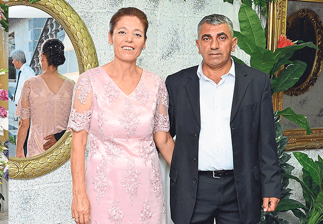 Alaçatı aşıkları ‘Göl’de evlendi