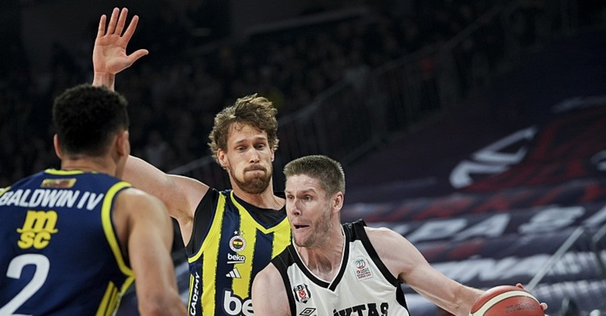 Ziraat Bankası Türkiye Kupası'nda şampiyon Fenerbahçe Beko oldu!