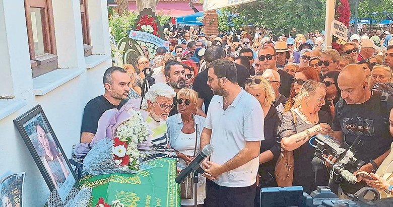 Ece’nin cenazesinde gözyaşları sel oldu