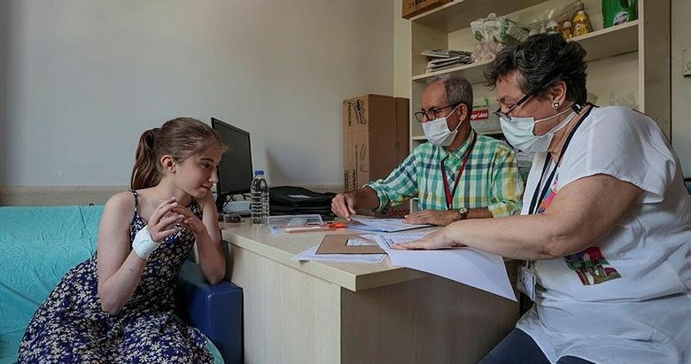 İzmir’de LGS’ye hastanedeki doktor odasında girdi