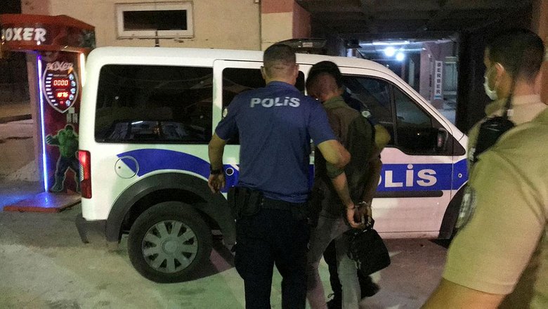 İzmir - Şırnak otobüsünde akılalmaz olay! Şoför hemen kapıyı kilitledi