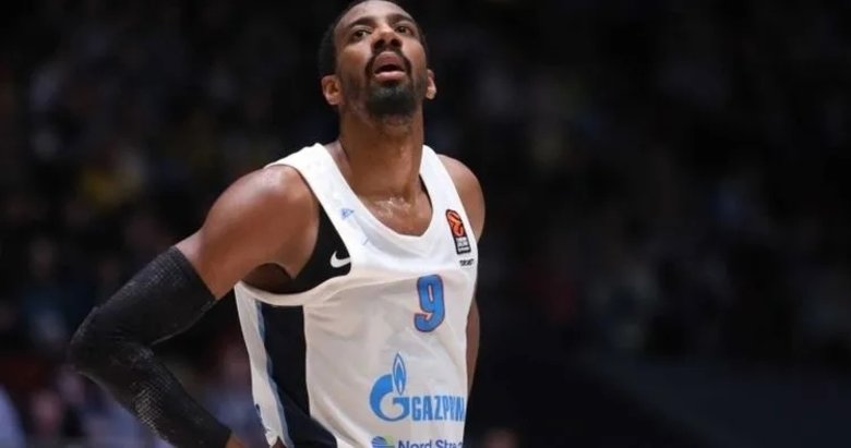 Karşıyaka, Austin Hollins’i kadrosuna kattı