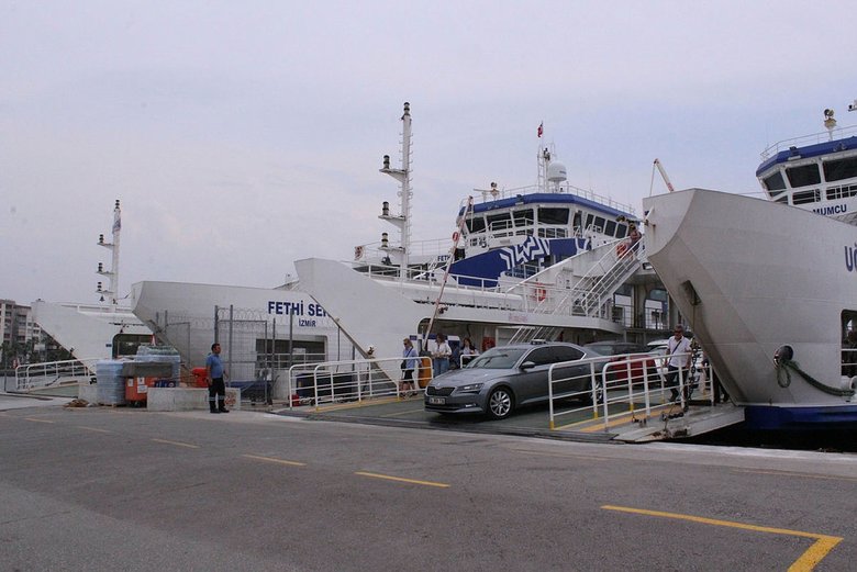 Soyer’in gemisi karaya oturdu