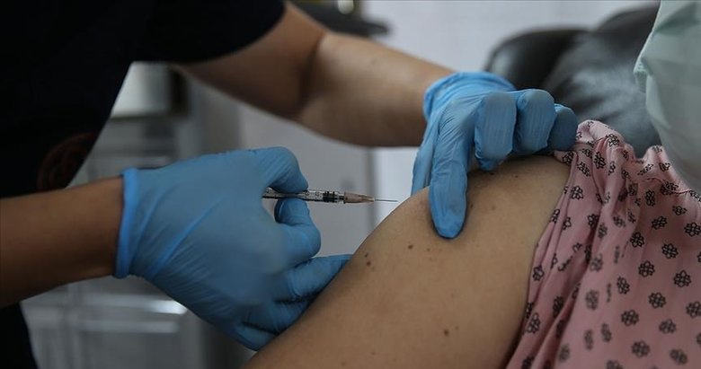 Kovid-19 aşılarının tesliminde uygulanacak KDV oranı yüzde 1 olarak belirlendi