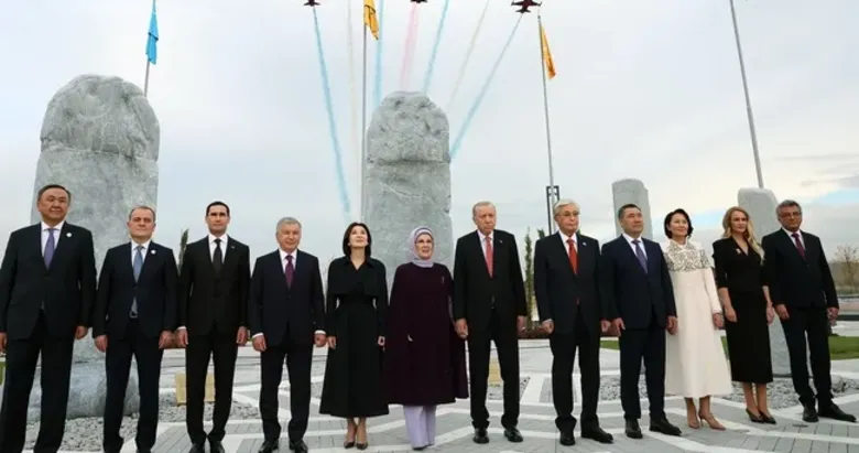 Emine Erdoğan’dan TDT Zirvesi kapsamında düzenlenen programlara ilişkin paylaşım!