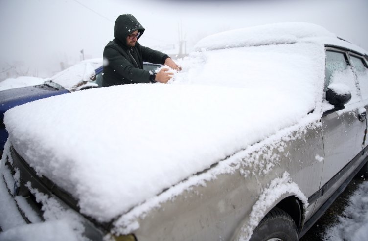 İzmir’de kar yağışı ne kadar devam edecek? Ege’de hangi illerde kar yağışı var?