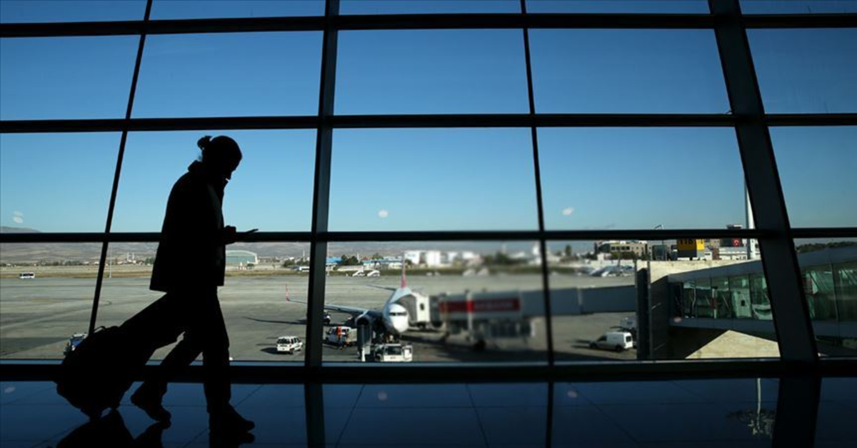 Yurt dışı planı olanlar dikkat! Bugün yeni dönem başladı: İşte zorunlu hale gelen o uygulama