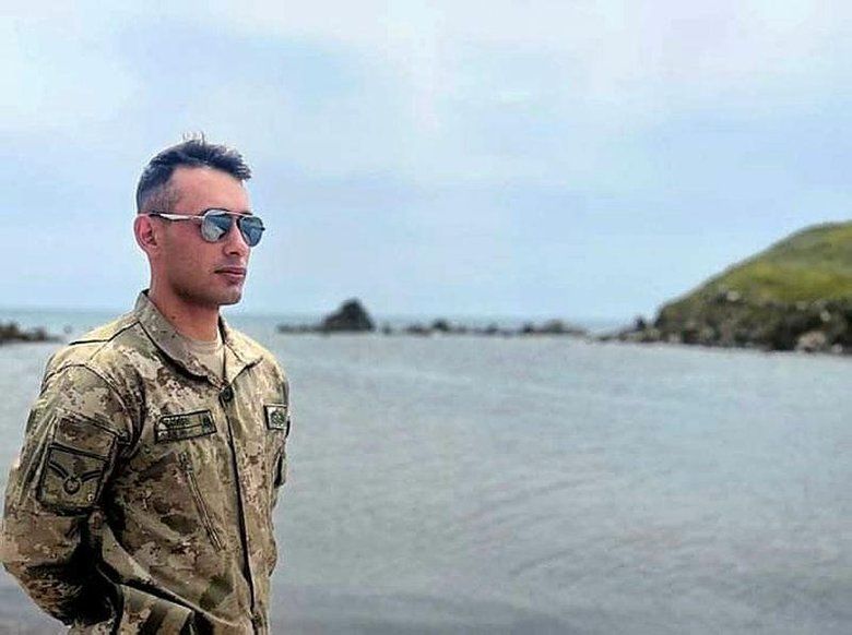 İzmir’de kahramana veda! Şehit Astsubay Batuhan Şimşek gözyaşlarıyla uğurlandı