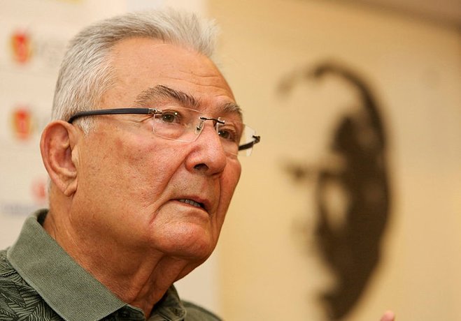 Deniz Baykal In Son Durumu Yasam Haberleri
