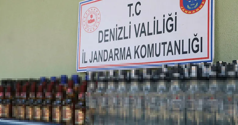 Denizli’de yılbaşında piyasaya sürülecek 350 şişe sahte içki ele geçirdi