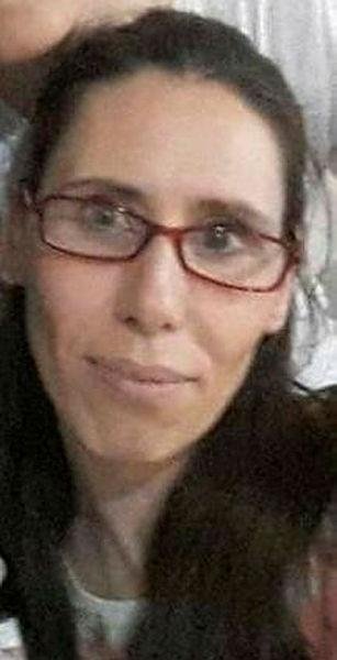 İzmir’de batan teknede ölen anne ve iki çocuğunun cenazesi defnedildi