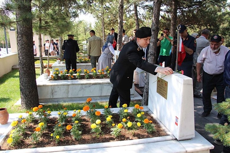 Adını tarihe yazdırdı! Türkiye’nin ilk kadın Jandarma Generali: Gülden Mat Şakir