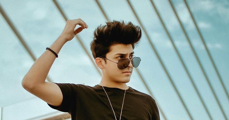 Milyonlarca takipçisi var! TikTok fenomeni Barış Resmi Bi' Başka'ya konuk  oldu