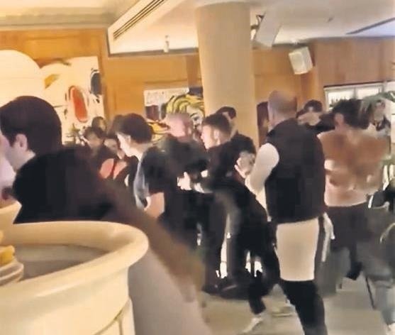 Emrecan Sabancı gittiği mekanda olay çıkardı! Sandalyeler ve yumruklar havada uçuştu