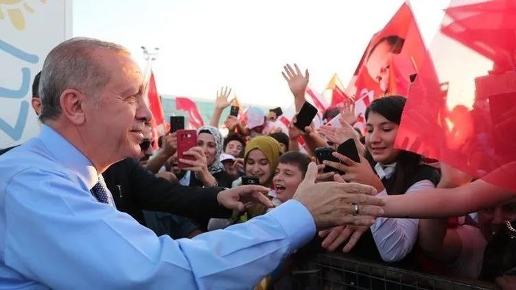 Başkan Erdoğan’dan Kıbrıs’a çıkarma! Harekatın 50. yılında görkemli tören!