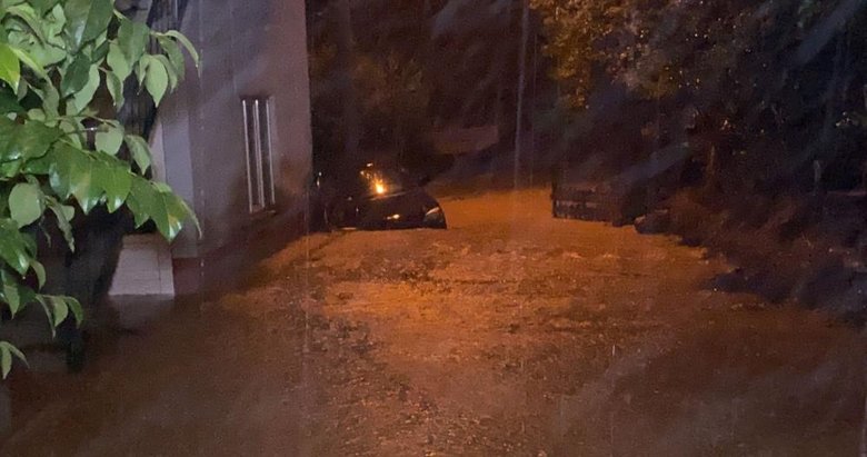 Düzce’deki selde mahsur kalanlar kurtarıldı